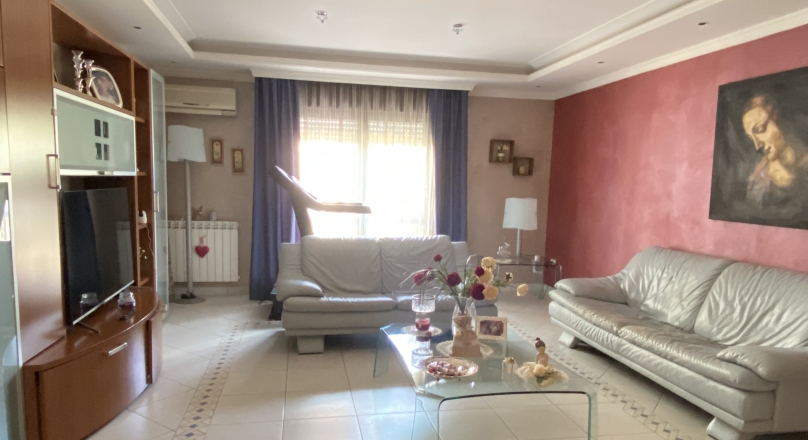 782. Appartamento e garage a Sciacca c.da Perriera